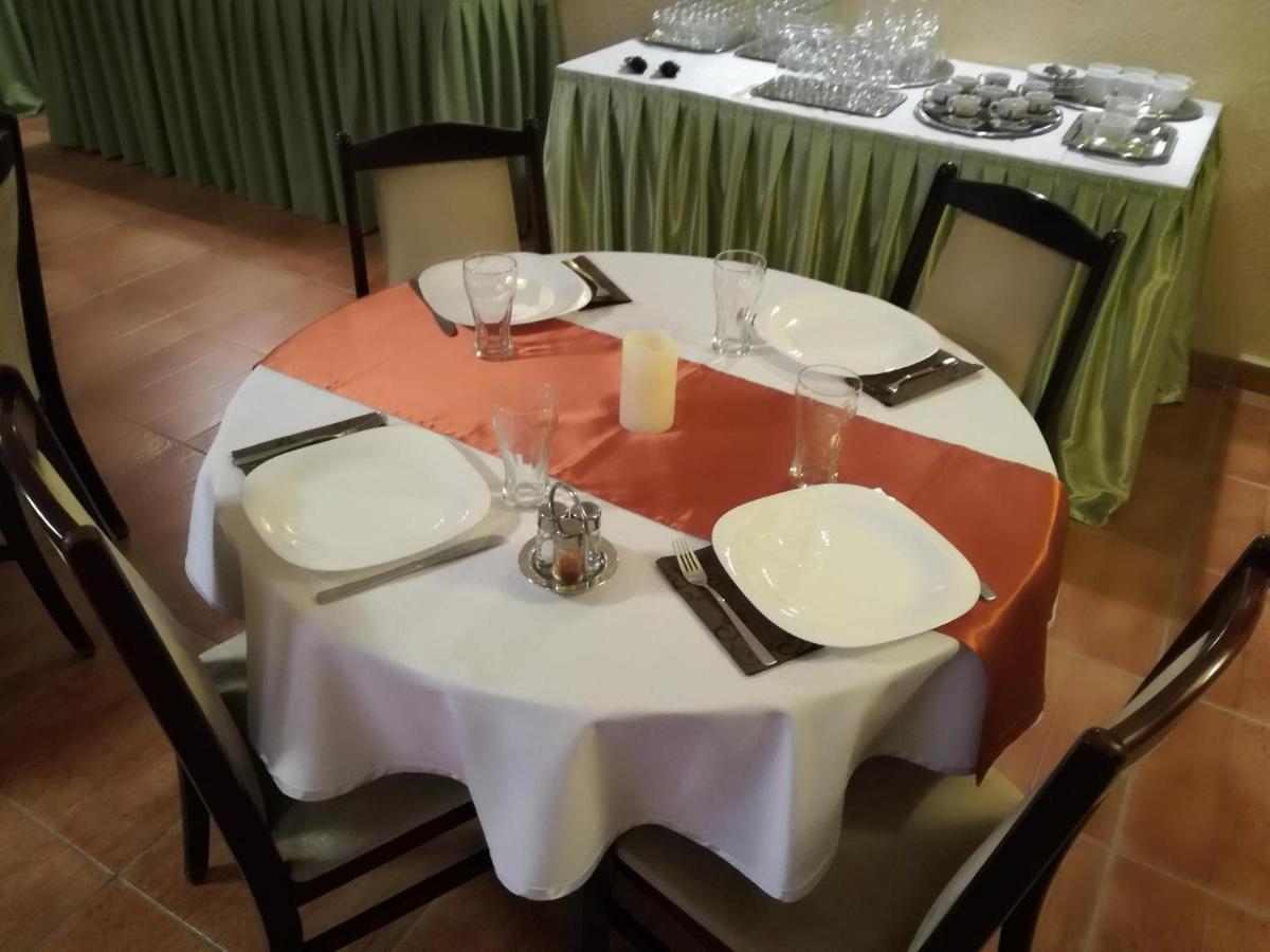 Bed and Breakfast Szilvia Panzio Gyomaendrőd Esterno foto