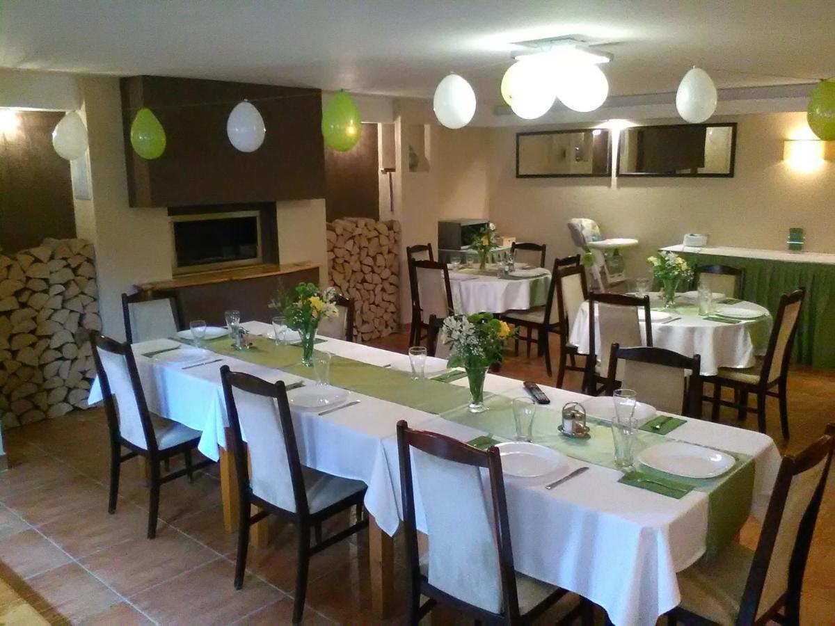 Bed and Breakfast Szilvia Panzio Gyomaendrőd Esterno foto