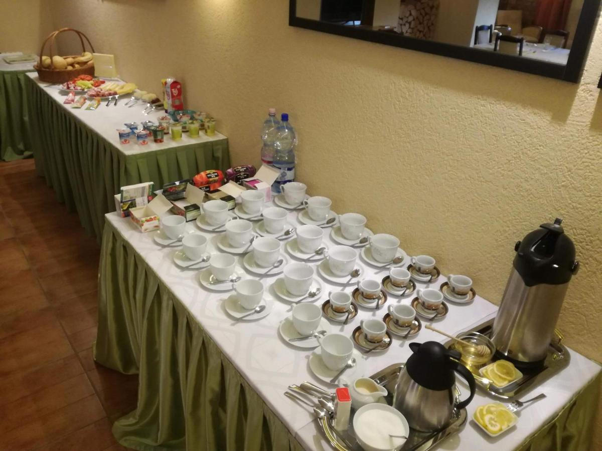 Bed and Breakfast Szilvia Panzio Gyomaendrőd Esterno foto