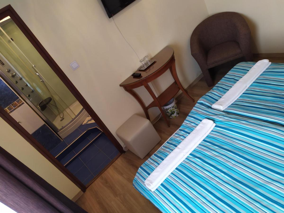 Bed and Breakfast Szilvia Panzio Gyomaendrőd Esterno foto