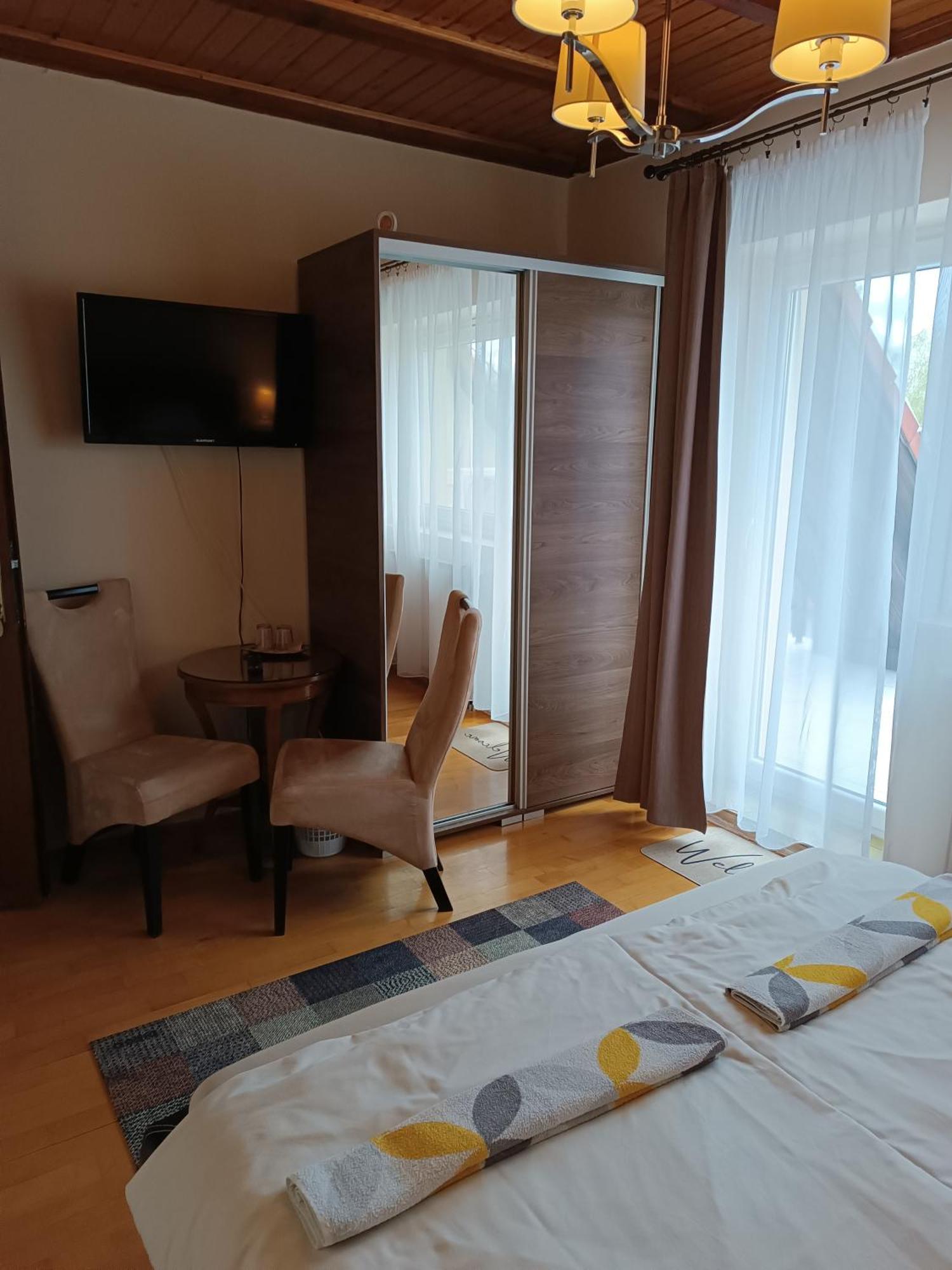 Bed and Breakfast Szilvia Panzio Gyomaendrőd Esterno foto